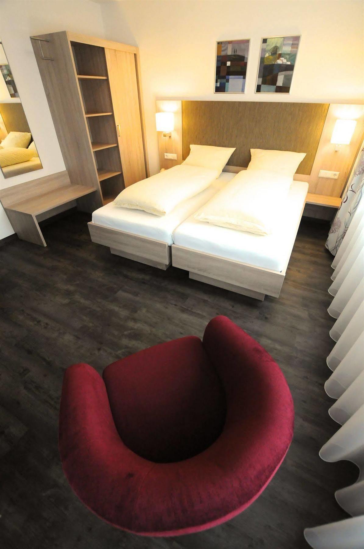 Hotel Ritter Теттнанґ Екстер'єр фото